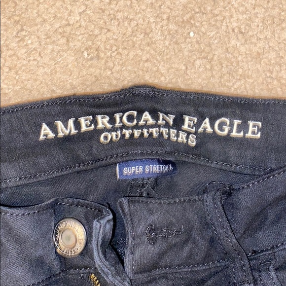American Eagle | Black Ripped Jegging - Picture 3 of 5